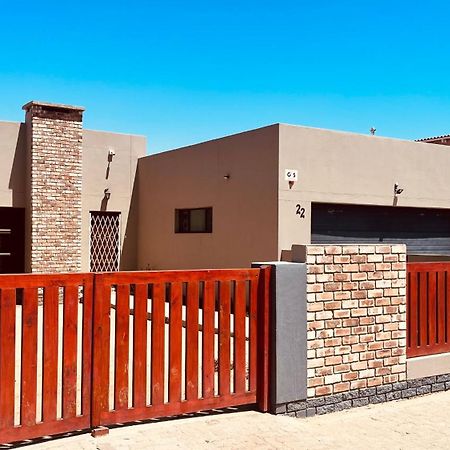 דירות וואלביס ביי Otis Self Catering מראה חיצוני תמונה