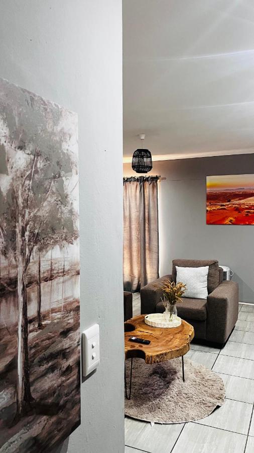 דירות וואלביס ביי Otis Self Catering מראה חיצוני תמונה