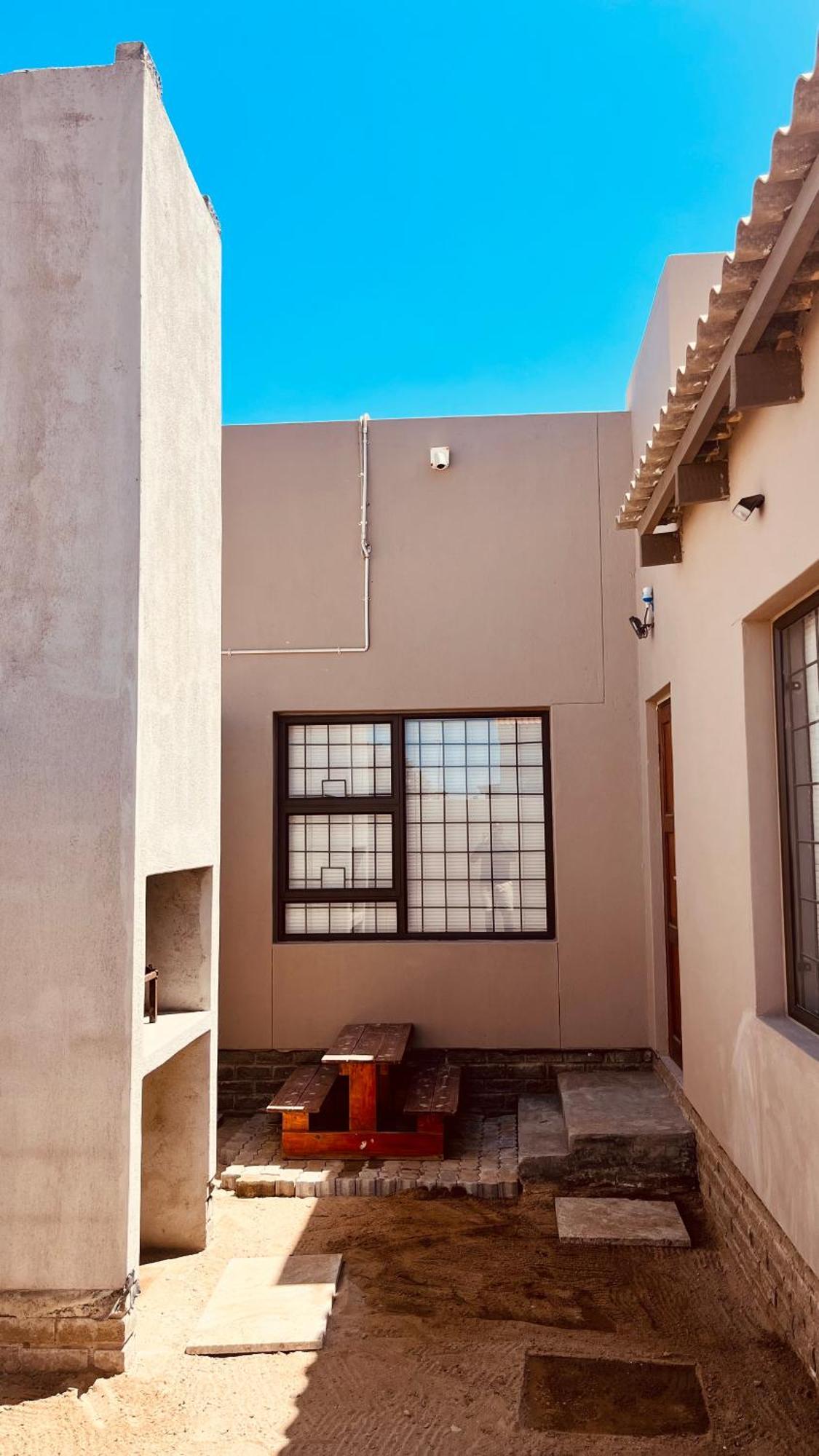דירות וואלביס ביי Otis Self Catering מראה חיצוני תמונה